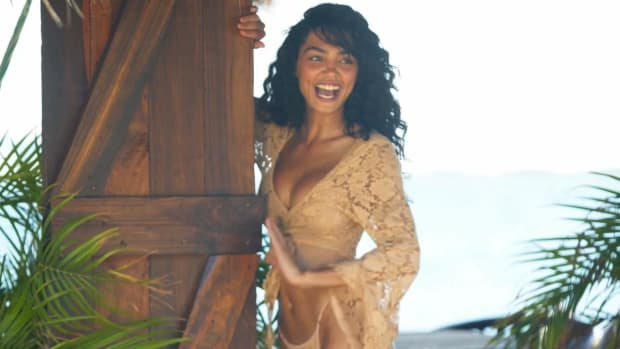 Raven Lyn Outtakes SI Swimsuit 2018